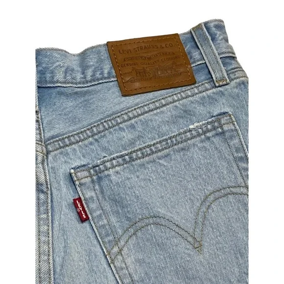 Levi’s Wedgie Distressed Jean Shorts-sz 27 - Picture 6 of 11